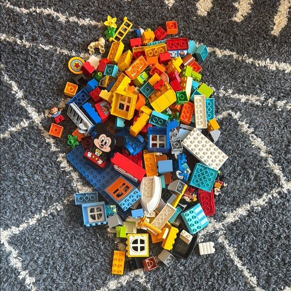 Bundle of Lego Duplo Blocks and Carrying Case - Picture 1 of 11